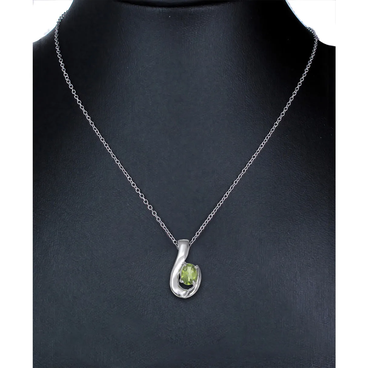 0.70 cttw Peridot Pendant .925 Sterling Silver With 18 Inch Chain