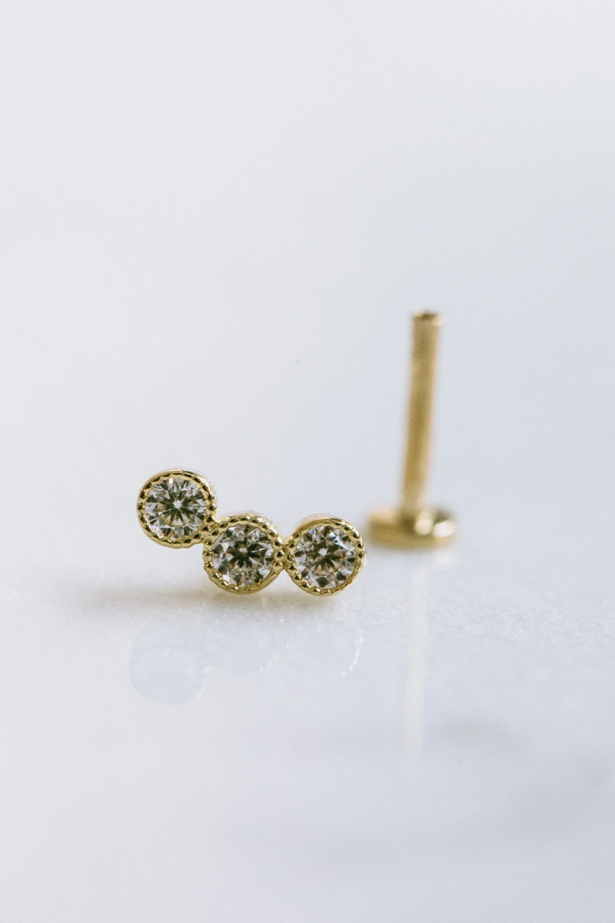 14k Gold Cz Cartilage Tragus Helix Internally Threaded Curved Bar Flat Back Earring Labret