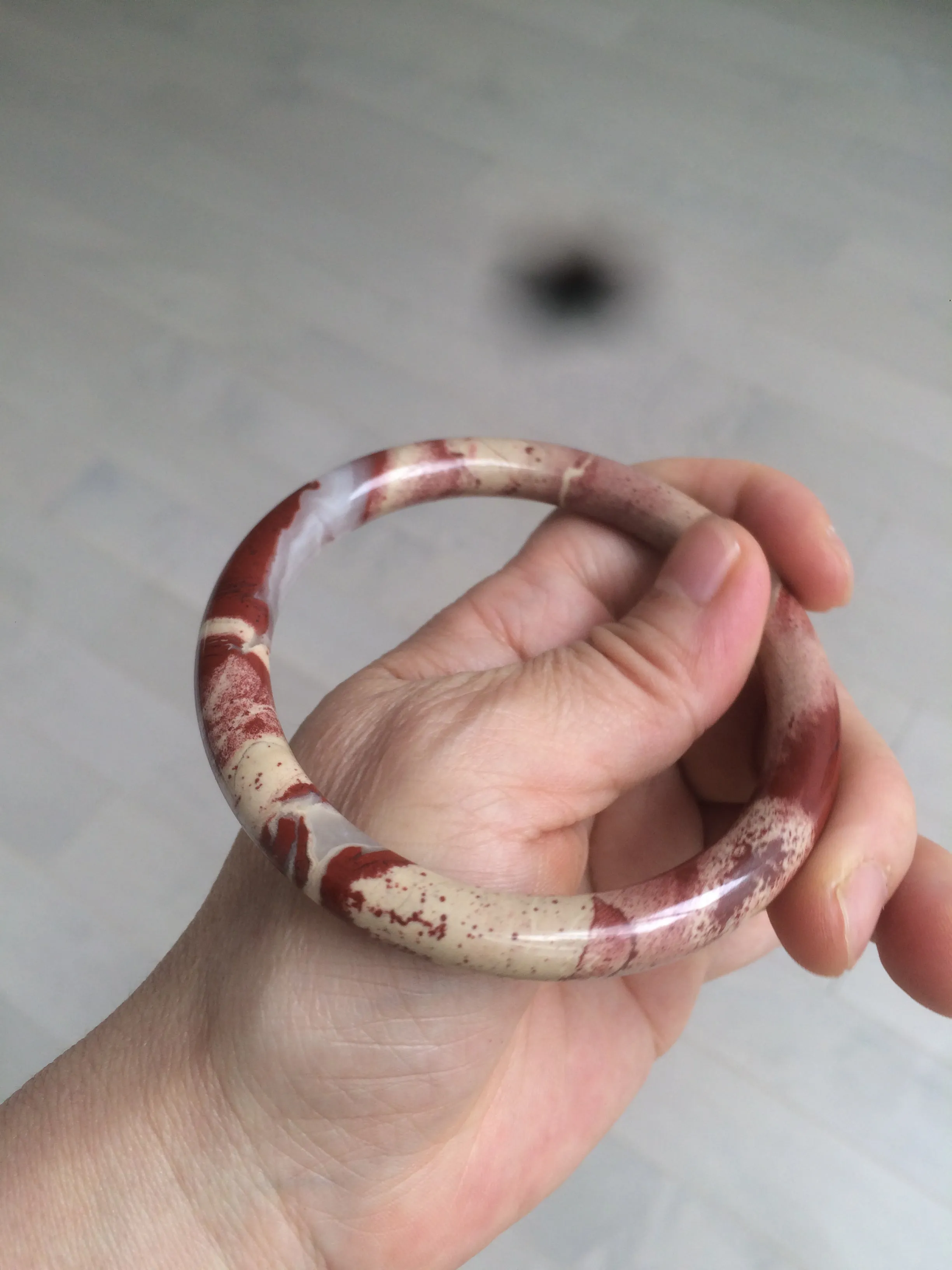 60.5mm 100% natural red/pink slim round cut red jasper stone bangle XY87