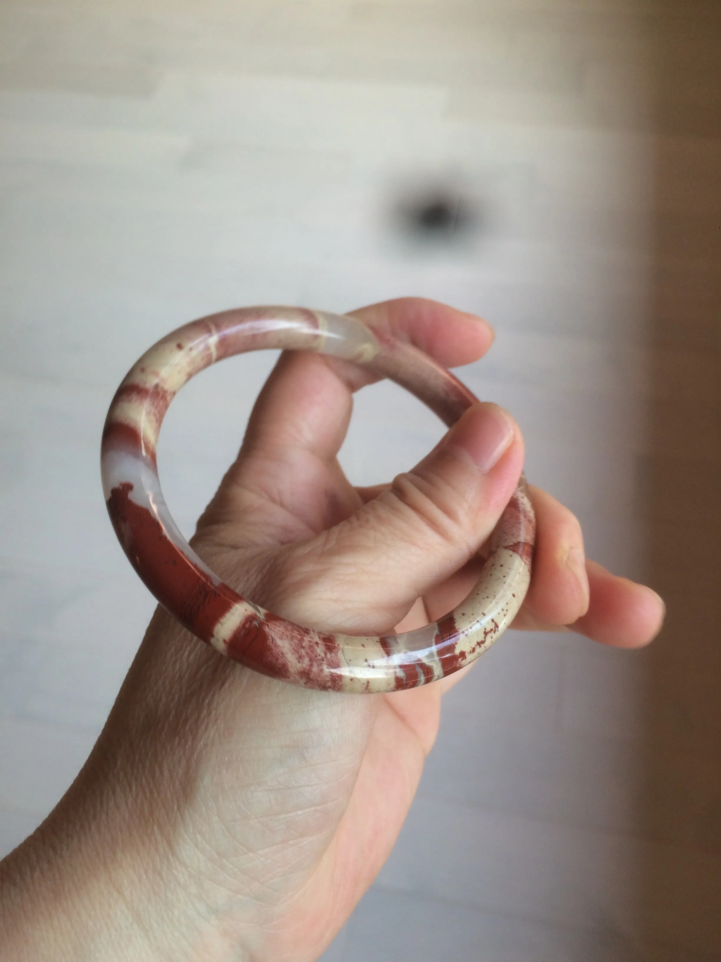 60.5mm 100% natural red/pink slim round cut red jasper stone bangle XY87