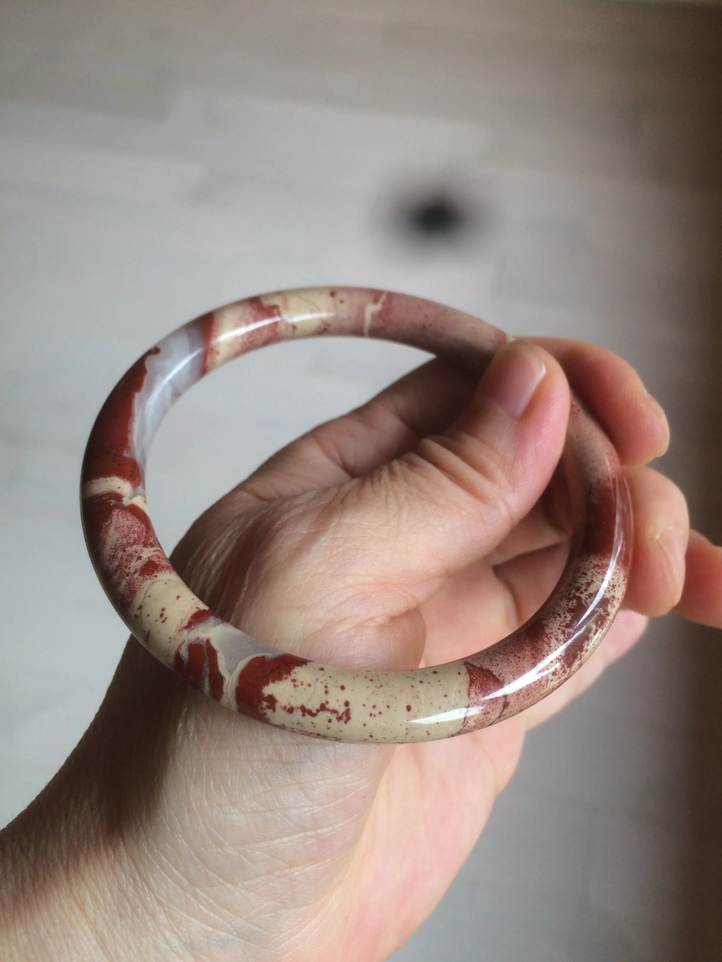 60.5mm 100% natural red/pink slim round cut red jasper stone bangle XY87