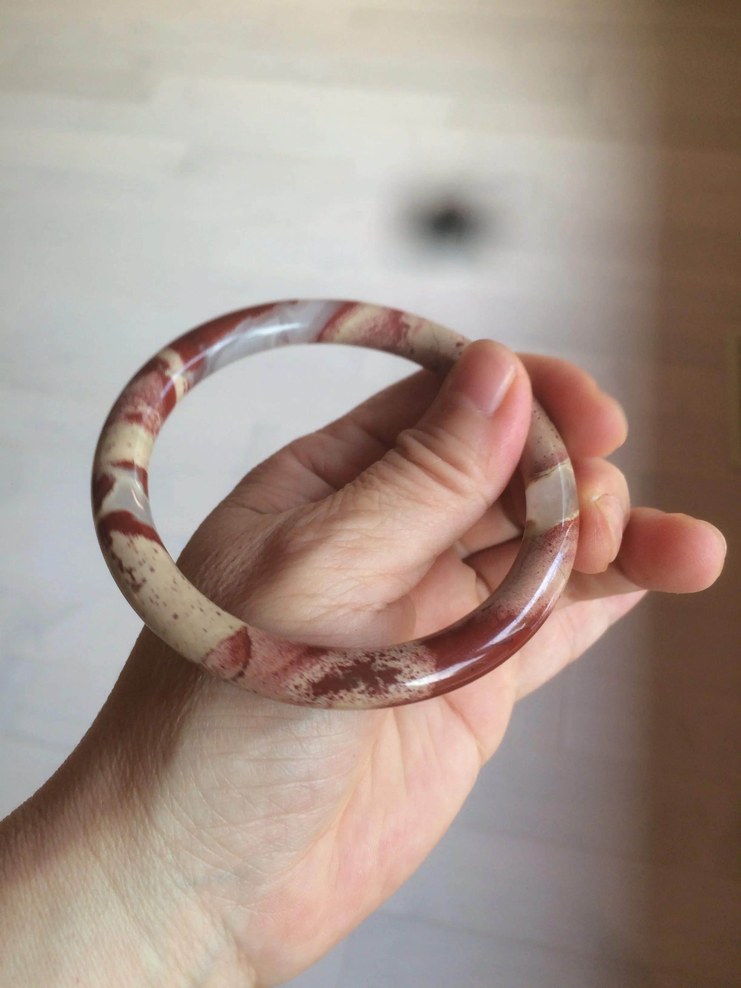 60.5mm 100% natural red/pink slim round cut red jasper stone bangle XY87