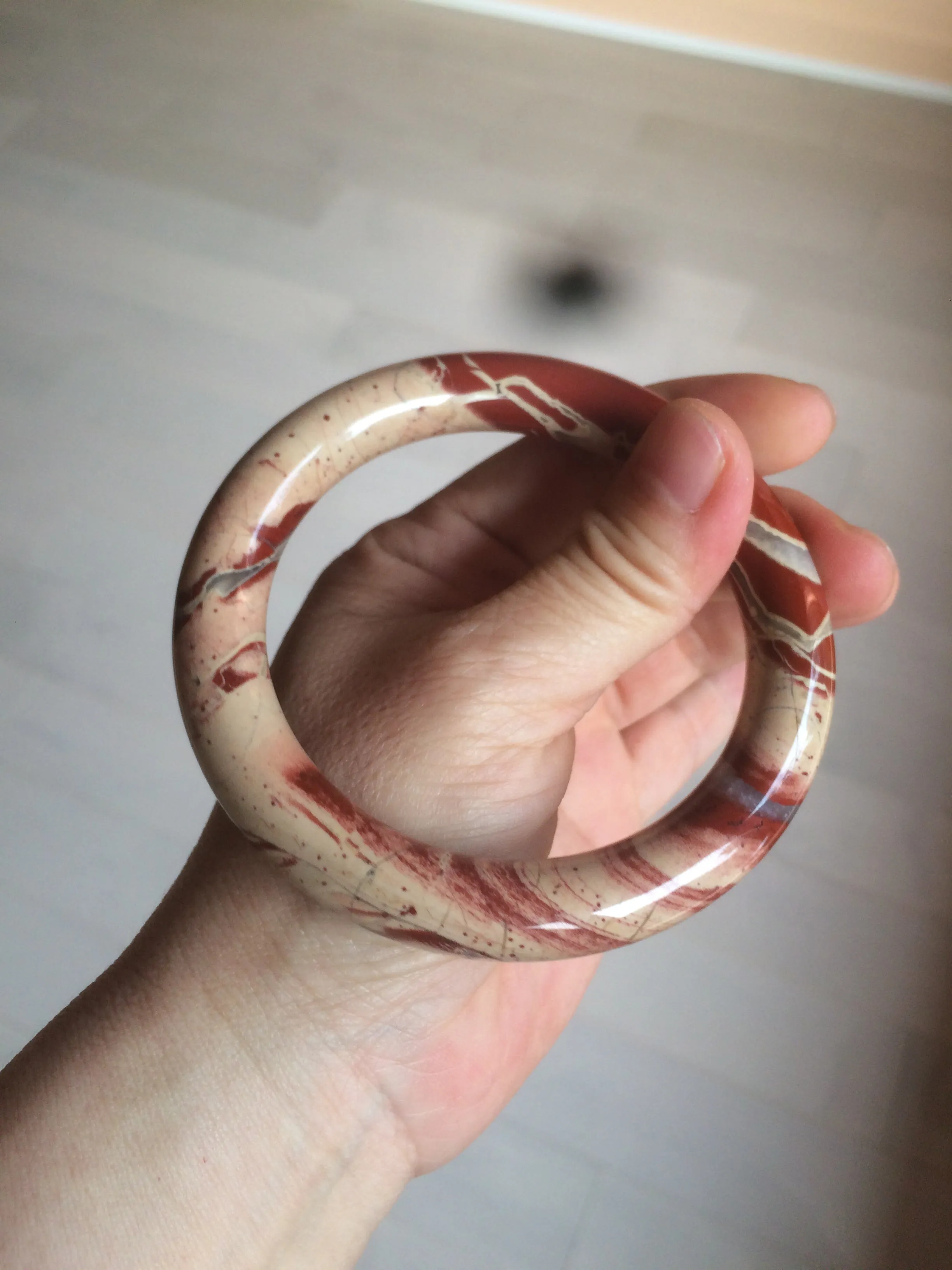 61mm 100% natural red/pink/ round cut red jasper stone bangle CB73