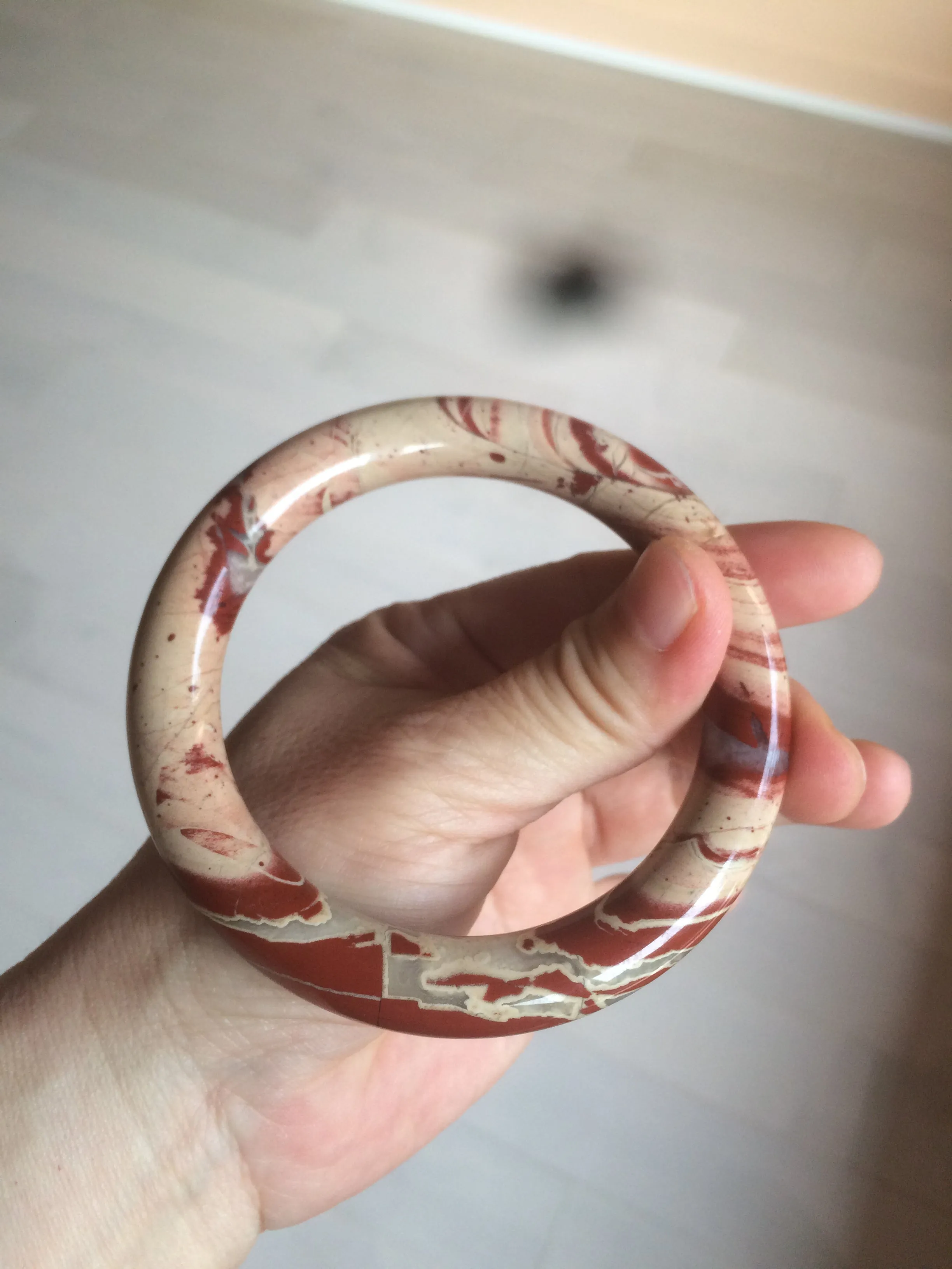 61mm 100% natural red/pink/ round cut red jasper stone bangle CB73