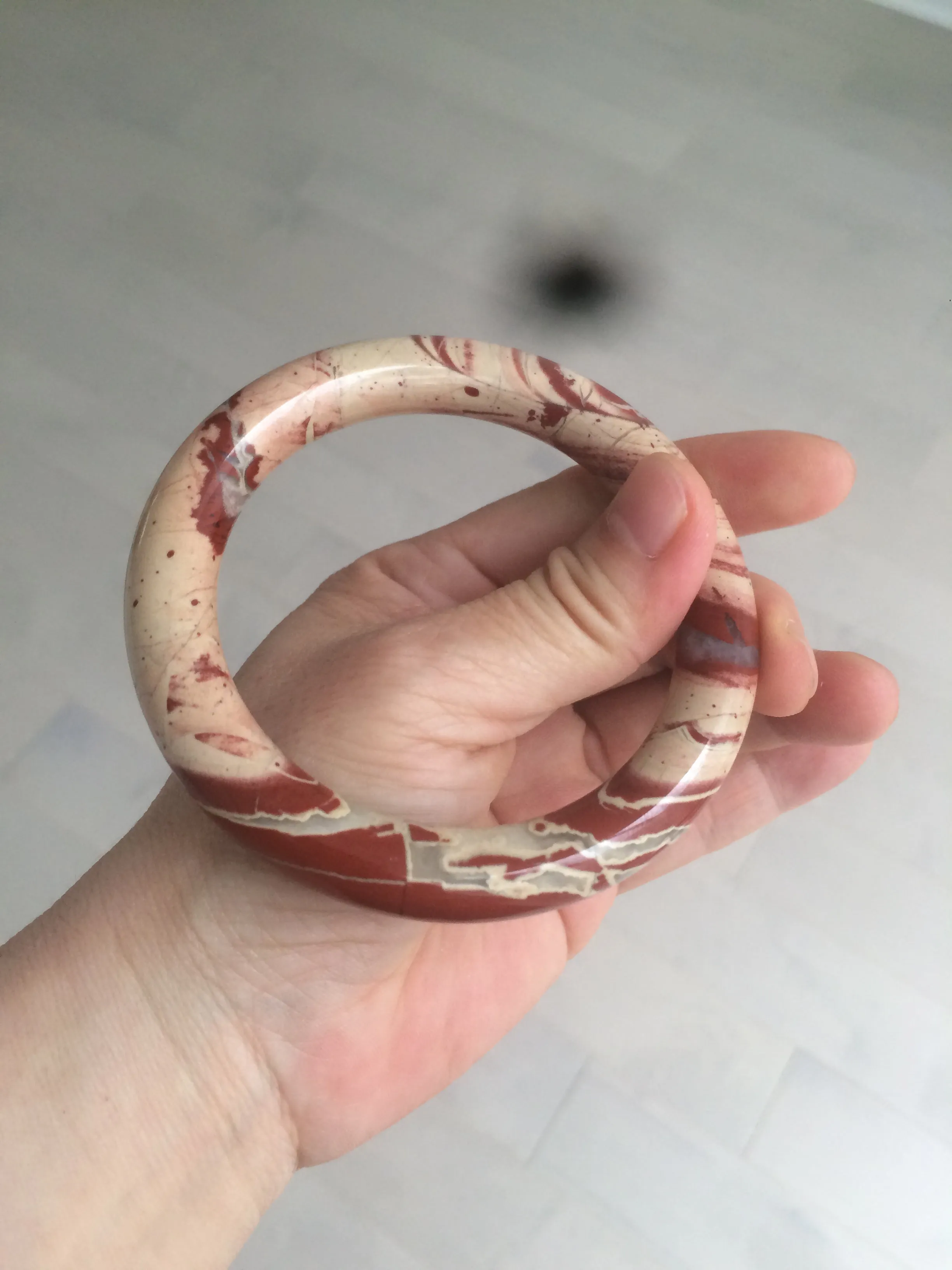 61mm 100% natural red/pink/ round cut red jasper stone bangle CB73