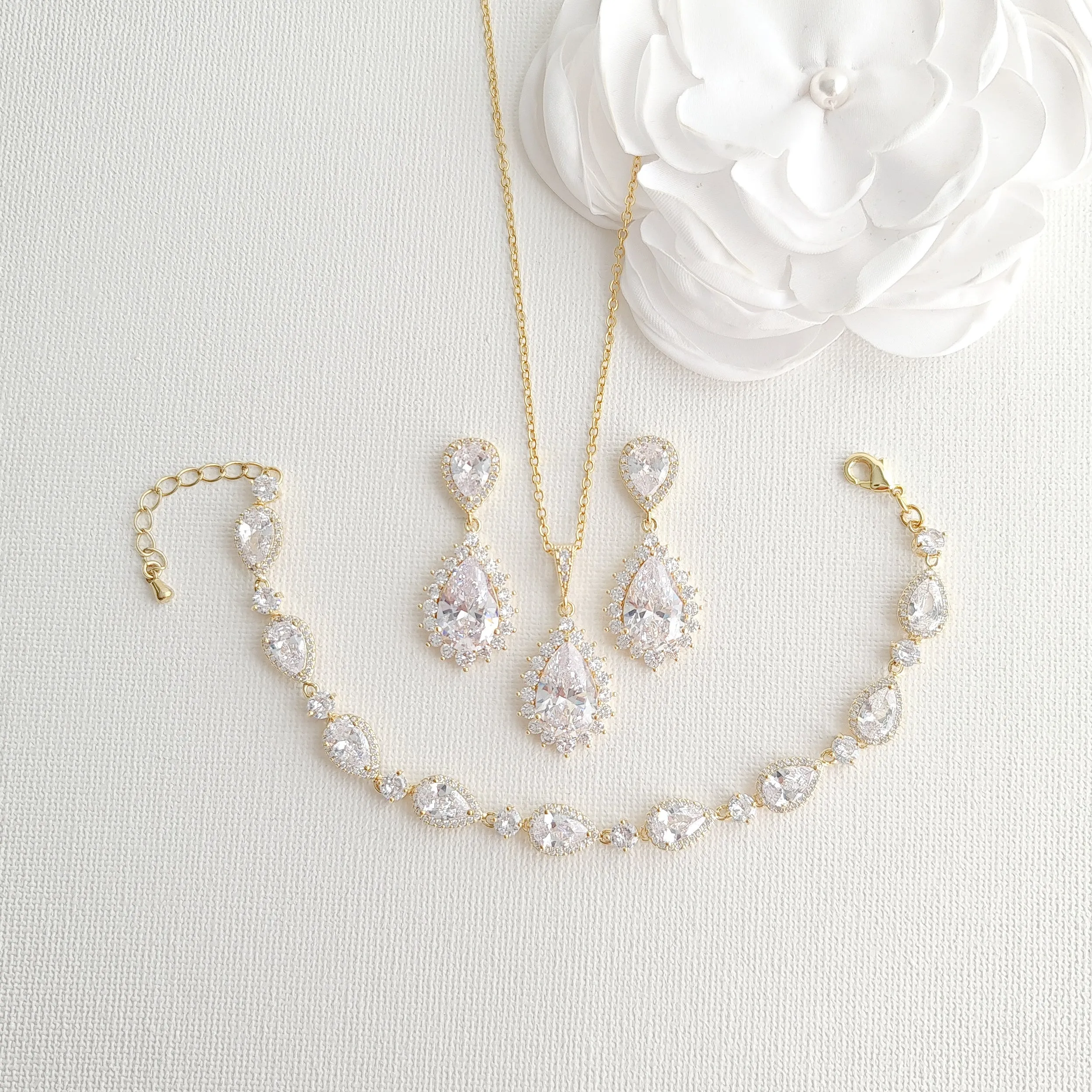 Clear CZ Jewelry Set for Weddings in Silver-Raya