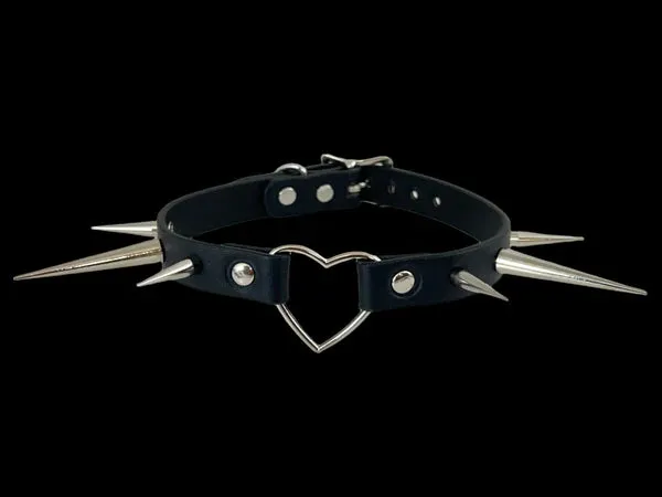 Heart Wide Choker Pin Spike