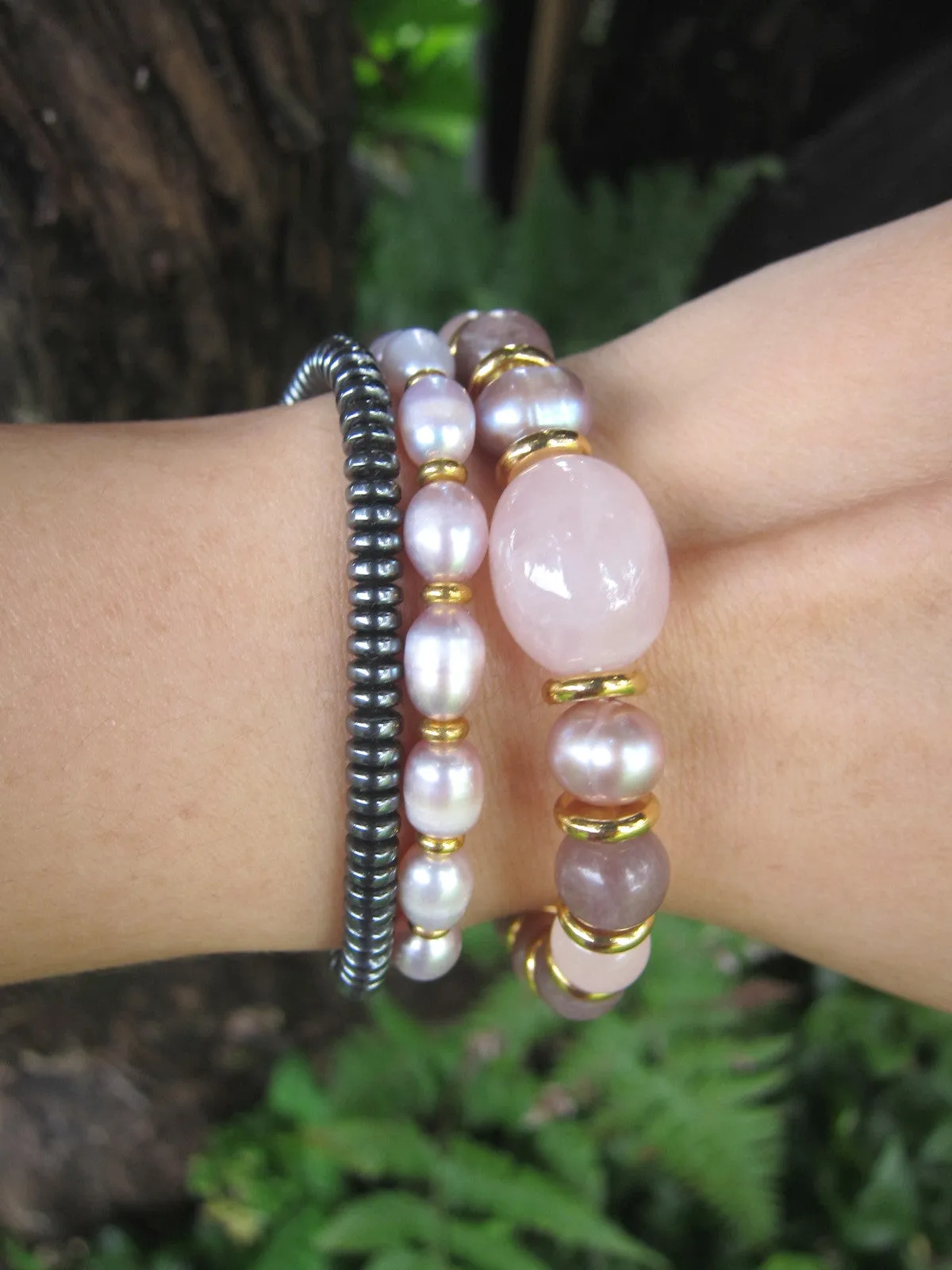 Lepidolite, Pink Freshwater Pearl Energy Wrist Mala Bracelet - 27 Bead Mala Bracelet