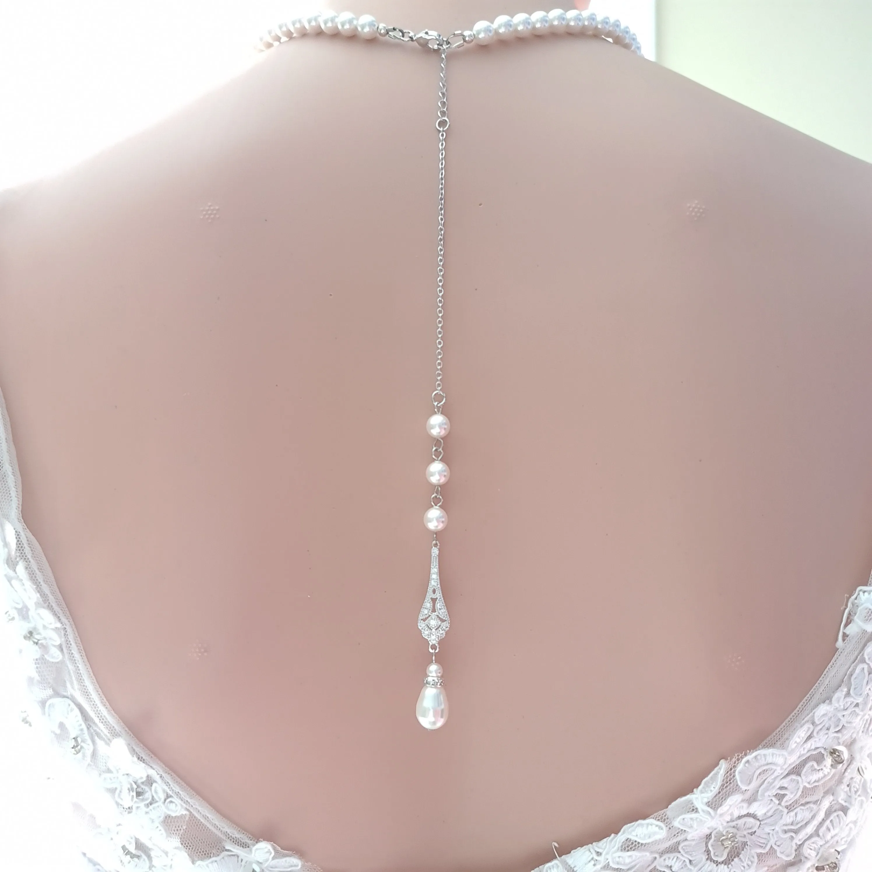 Pearl Backdrop Necklace-Lisa