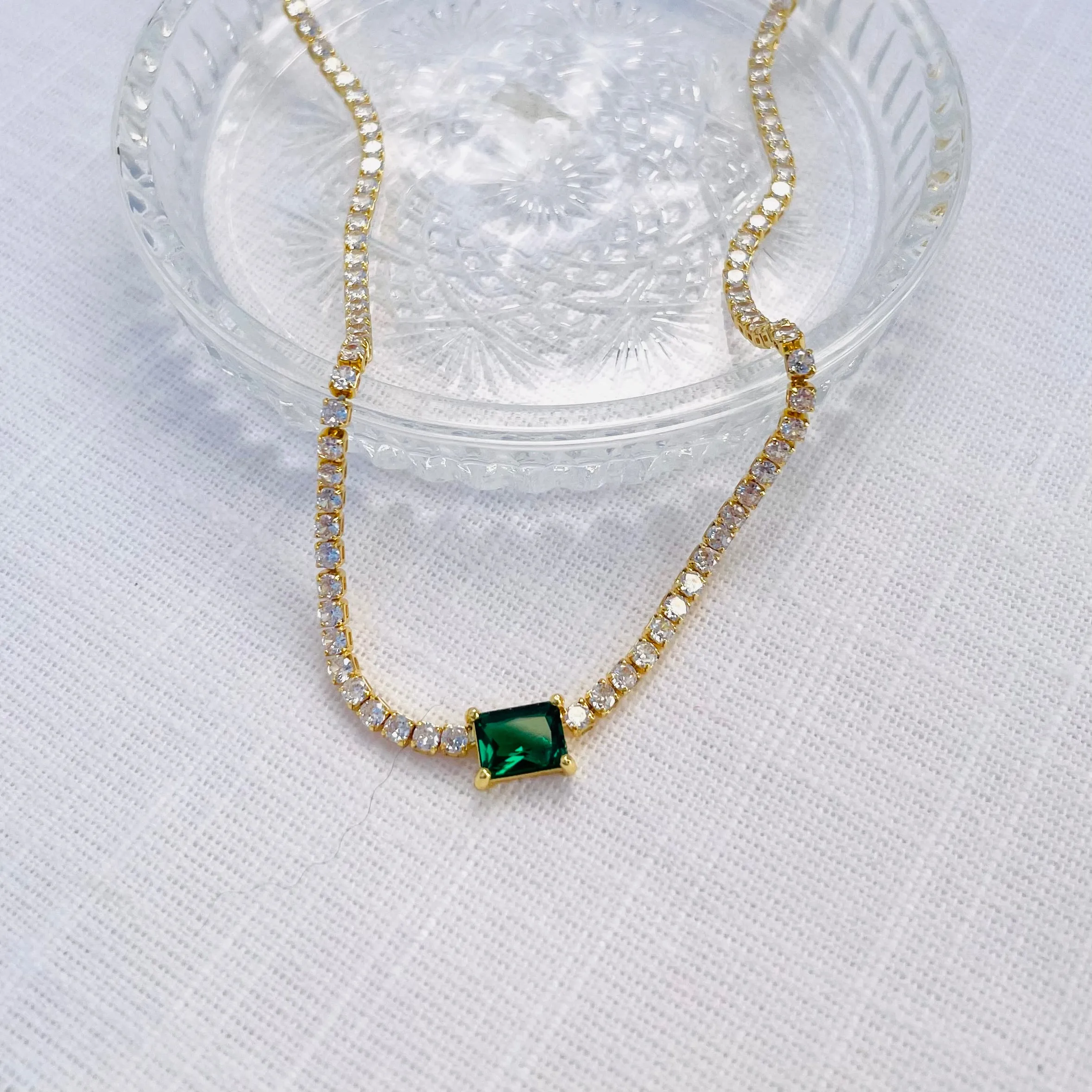 Tennis Necklace with Emerald Crystal