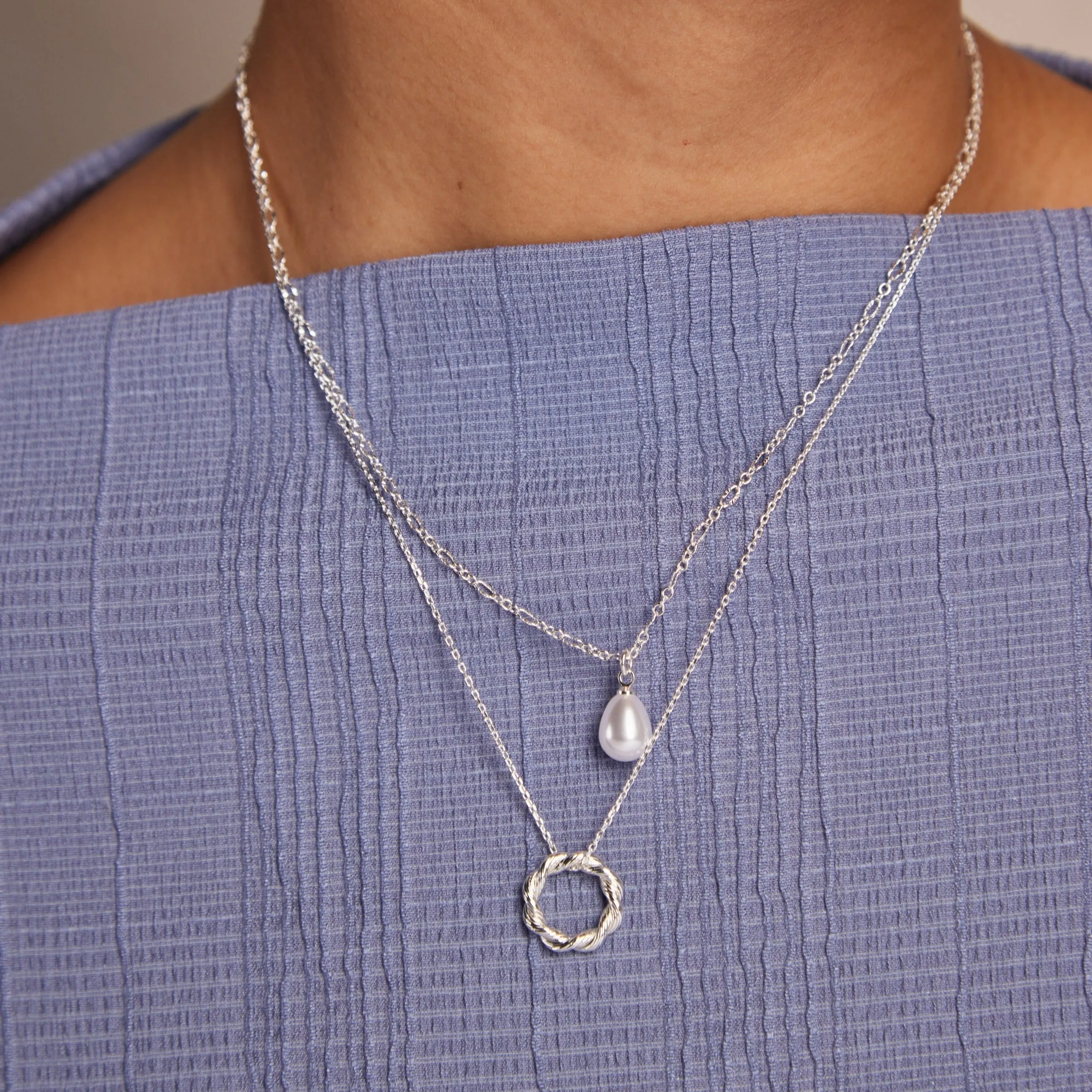 Twist Textured Open Circle Necklace - Silver