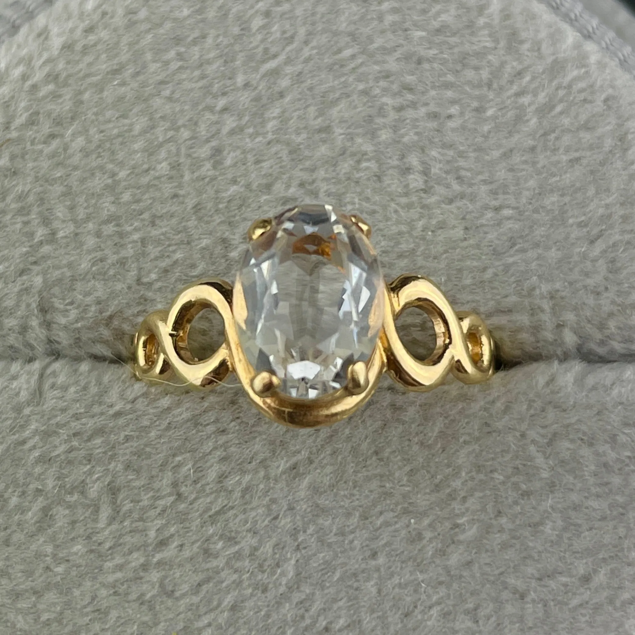 Vintage 10K Gold Crystal Infinity Solitaire Ring, Sz 3 1/2