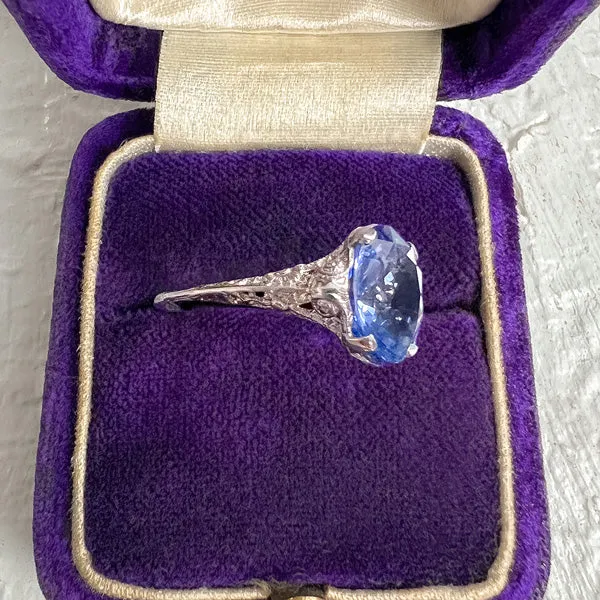 Vintage Oval Sapphire Filigree Ring